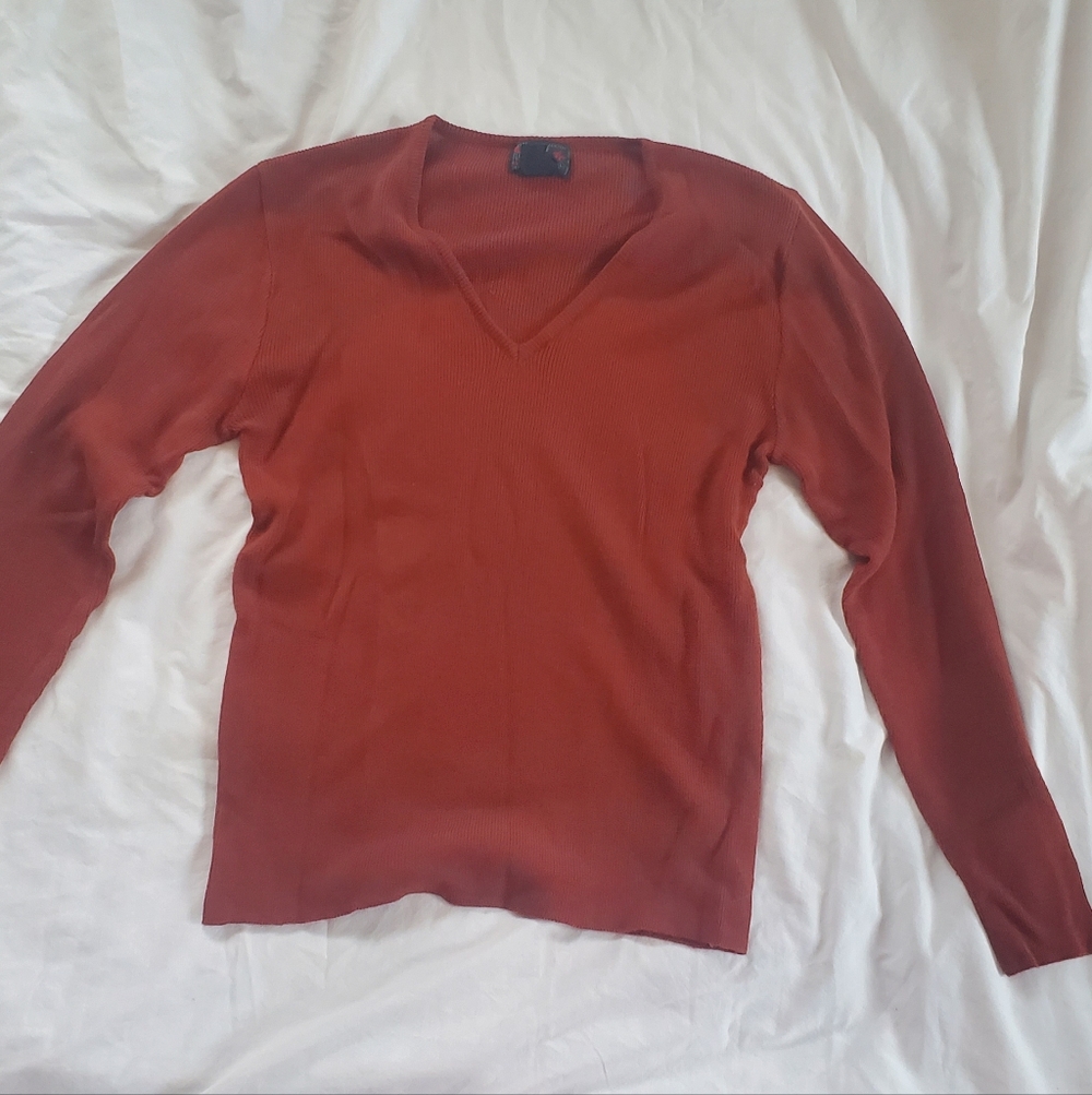 Sigallo Vintage 1980's Ribbed Rust Colored V-Neck Sweater, 100% Acrylic, Size L
